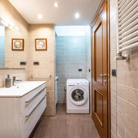 Big Air Conditioning Wifi Netflix 90 Mq Rom